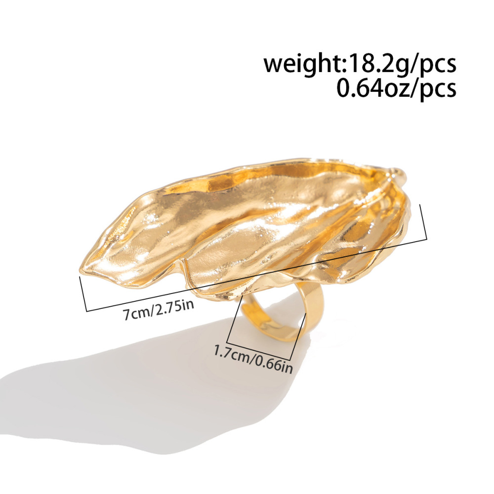 Exaggerated Leaf-Shaped Alloy Ruffled Ring