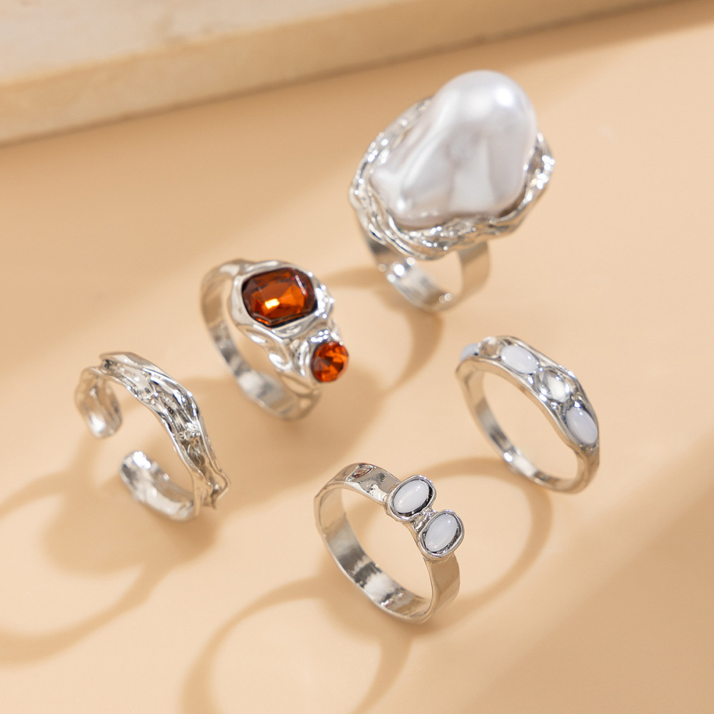 5-piece irregularly inlaid imitation pearl alloy ring set