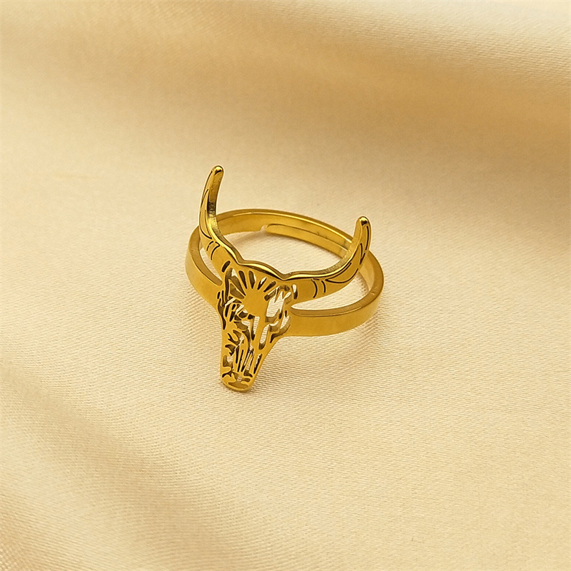 MYK2994-Bull head pendant animal cowboy ring stainless steel Mexican bullfighting jewelry