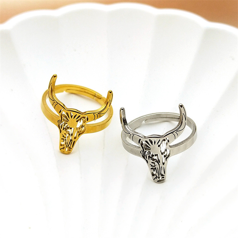 MYK2994-Bull head pendant animal cowboy ring stainless steel Mexican bullfighting jewelry