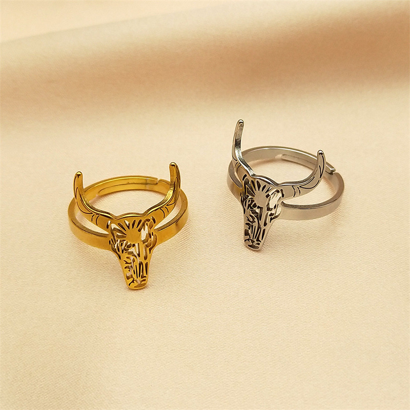 MYK2994-Bull head pendant animal cowboy ring stainless steel Mexican bullfighting jewelry