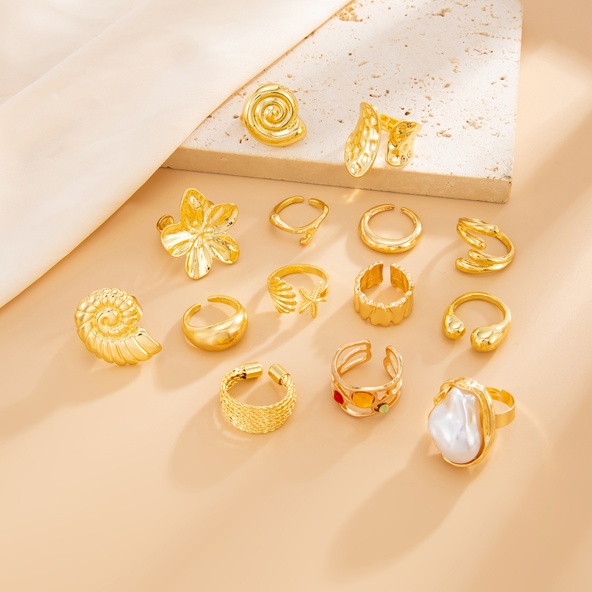 14-piece set of faux pearl openwork irregular alloy rings