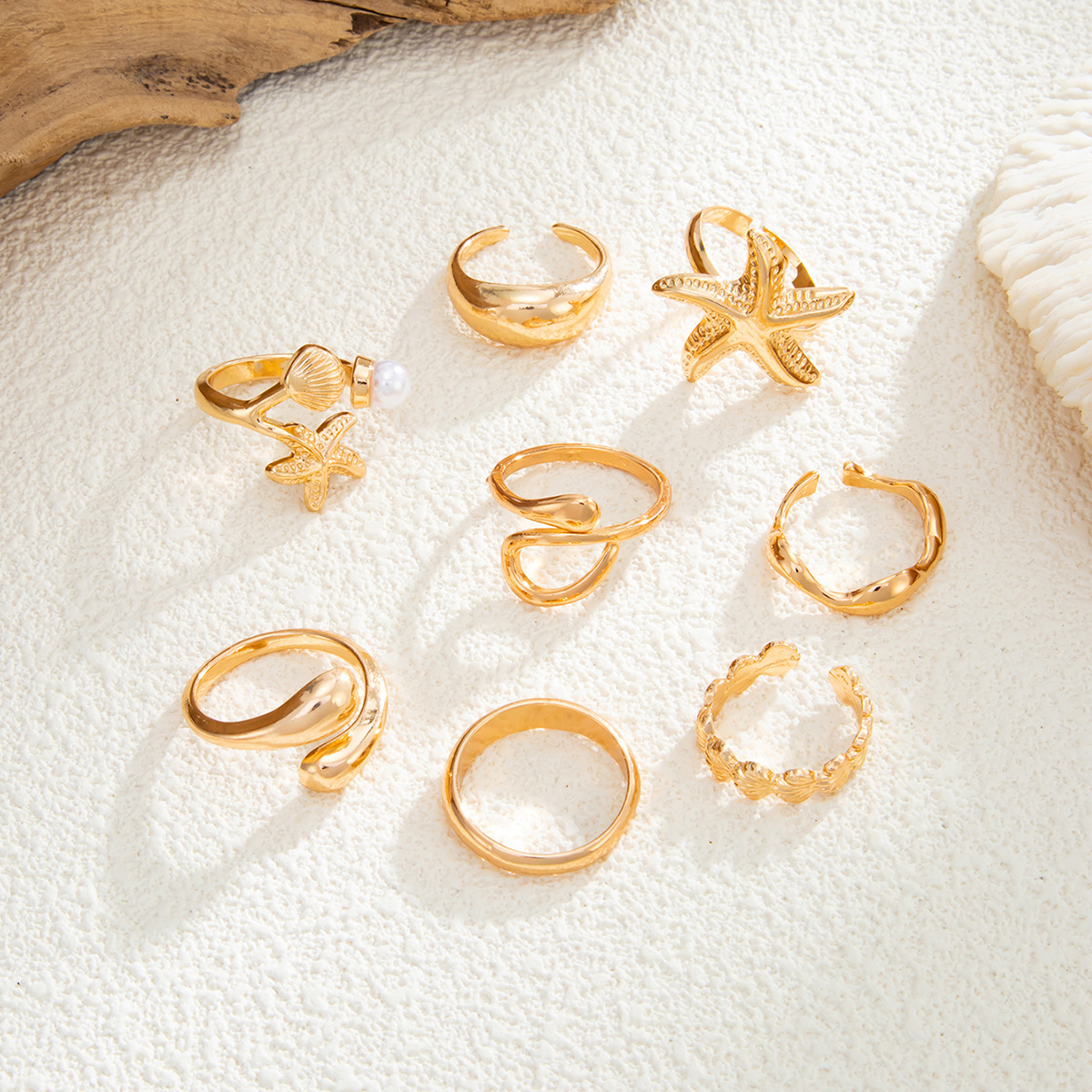 8-piece set of seashell and starfish alloy rings