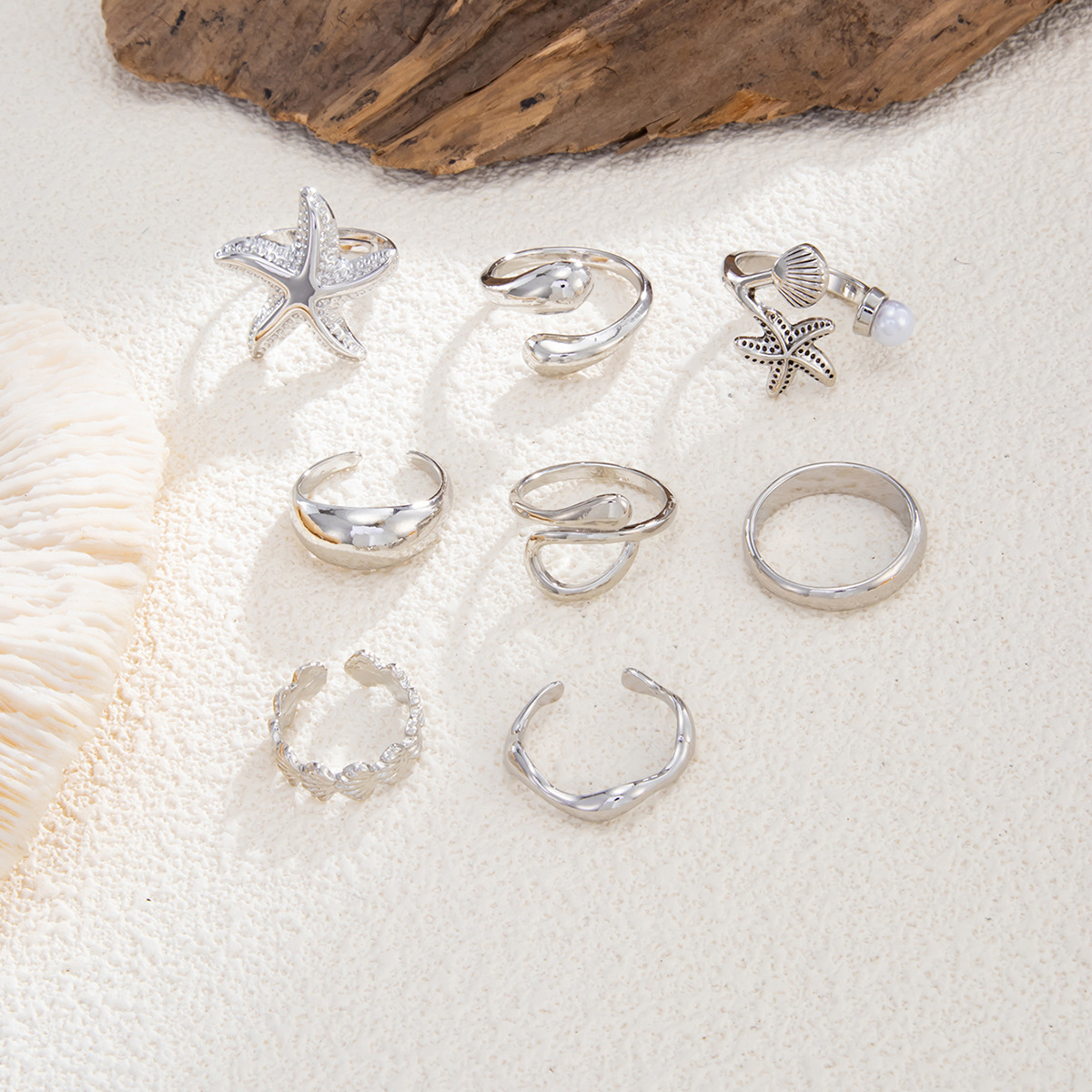 8-piece set of seashell and starfish alloy rings
