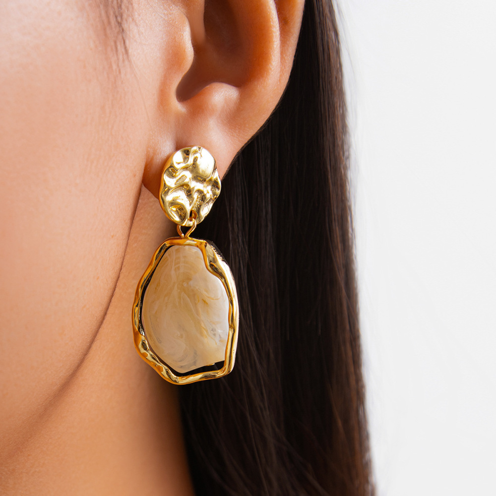 Unique, irregularly shaped resin alloy earrings