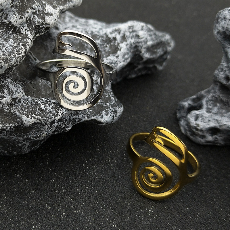MYK3207-Spiral-shaped twisted design necklace