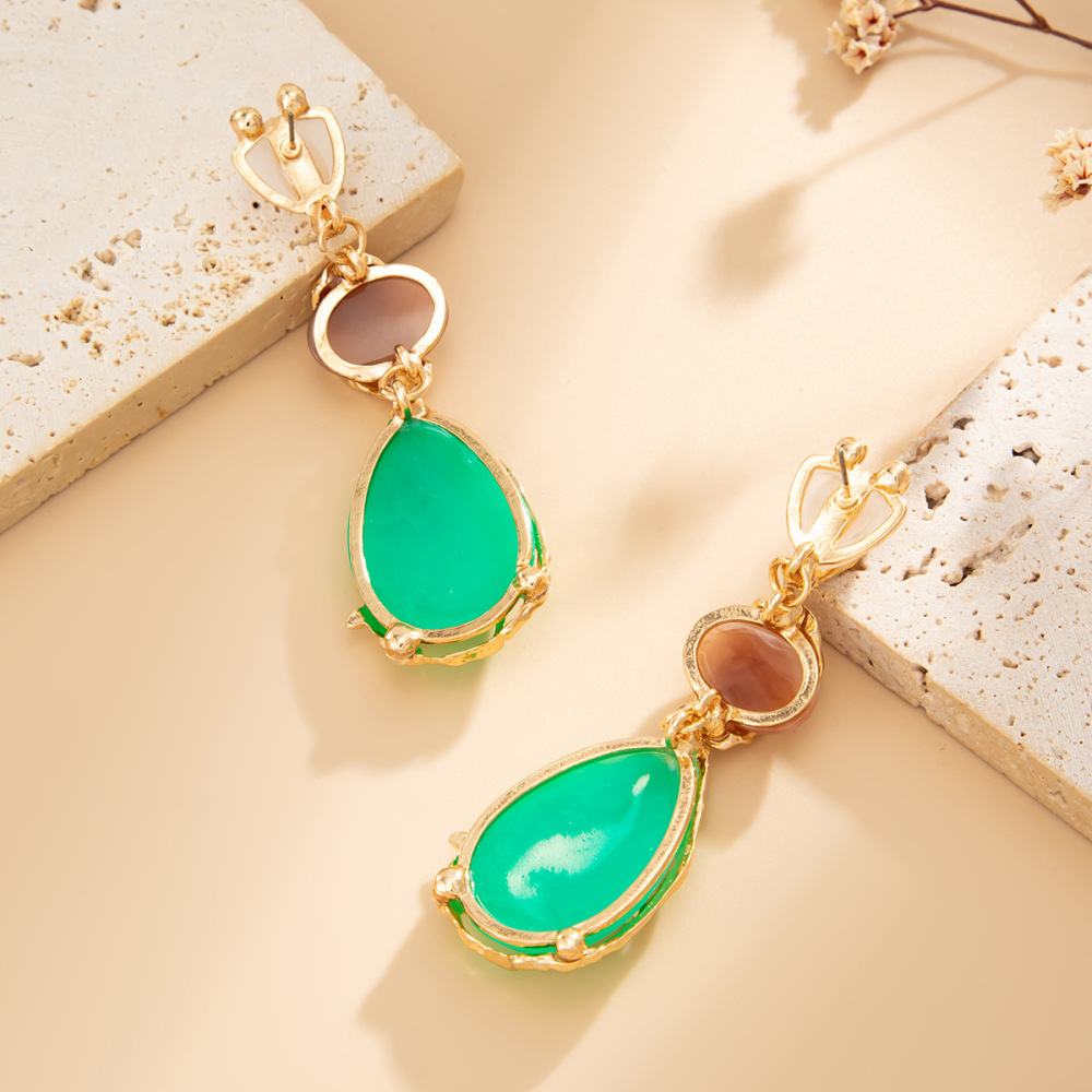 High-end irregular resin alloy earrings
