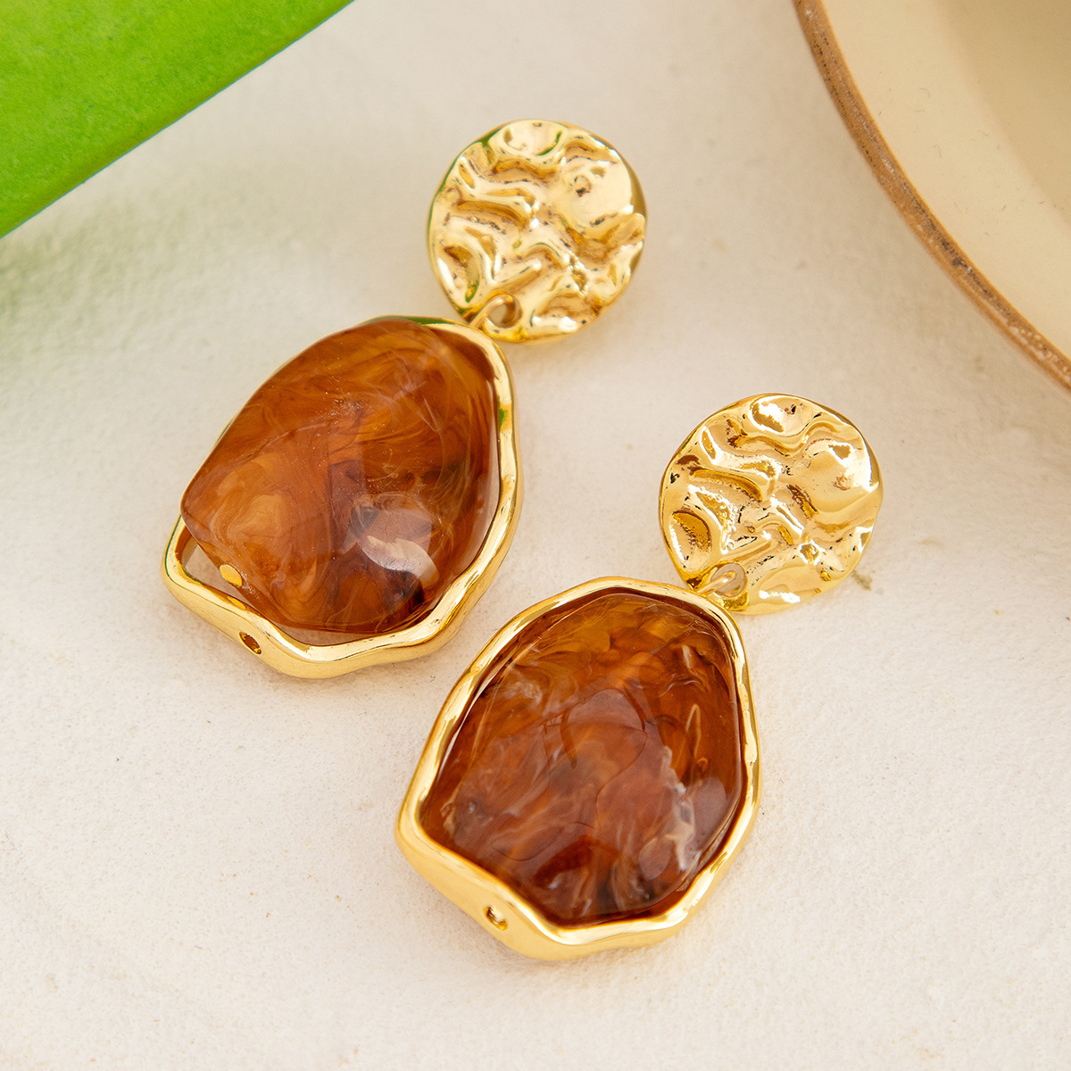 Luxurious Geometric Resin Alloy Earrings with a Touch of Luxury