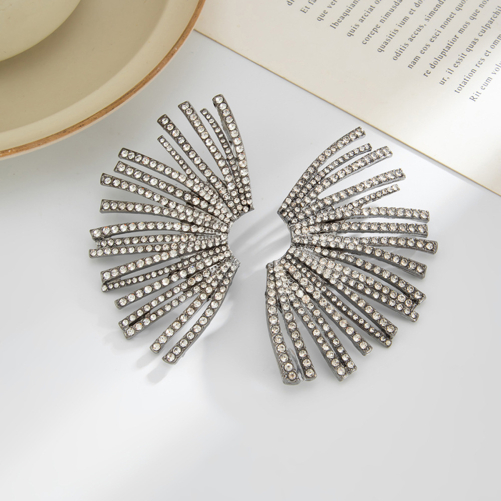 Irregular fan-shaped alloy earrings fully rhinestoneed