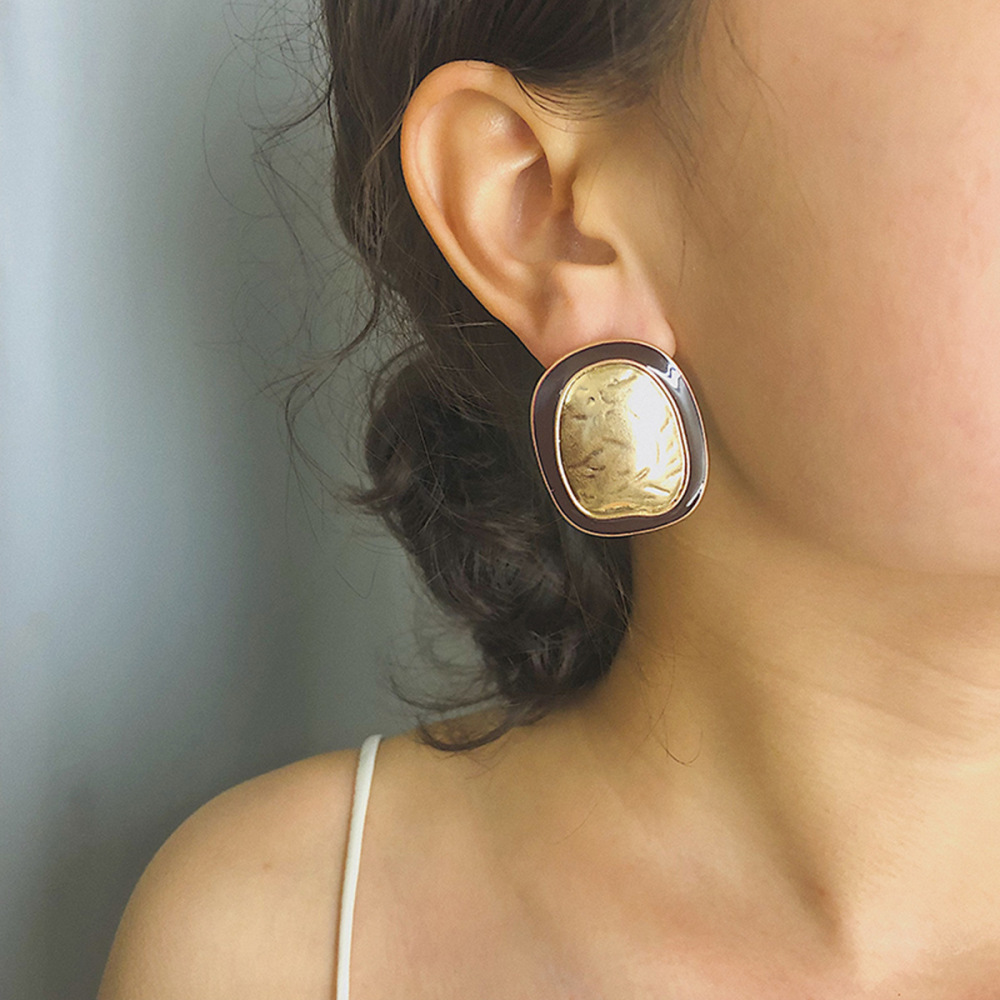 Patterned matte irregular color-blocked alloy earrings