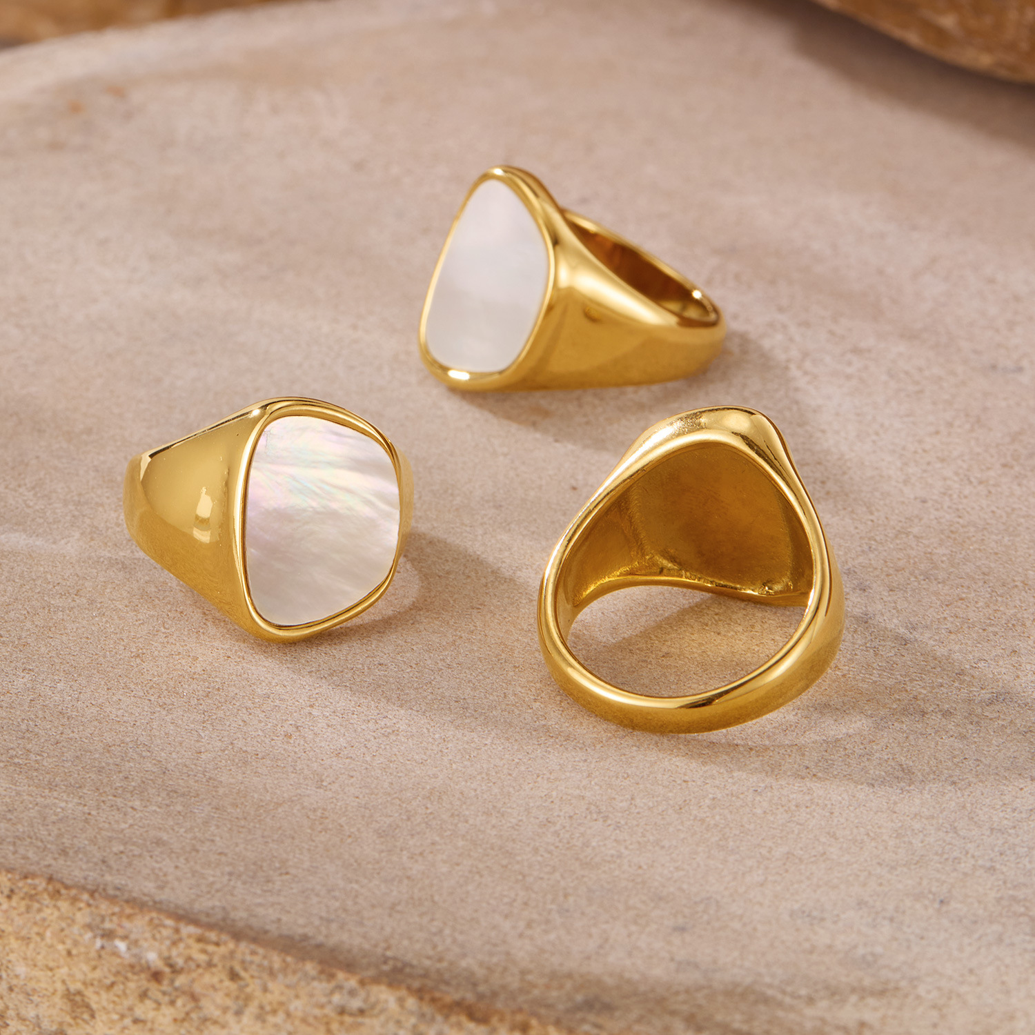 MYK3274-Stainless steel shell ring with unique design and elegant style