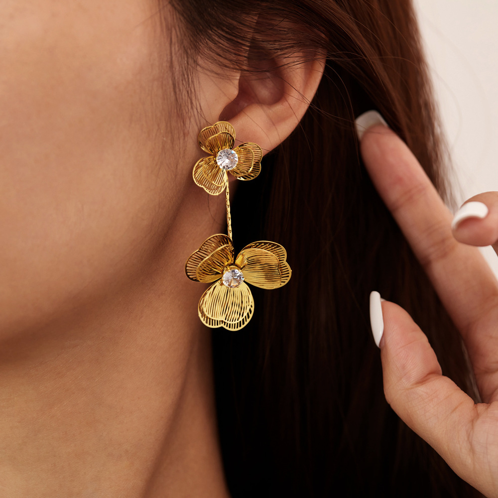 MYK3261-Stainless steel vintage tassel flower delicate and elegant earrings