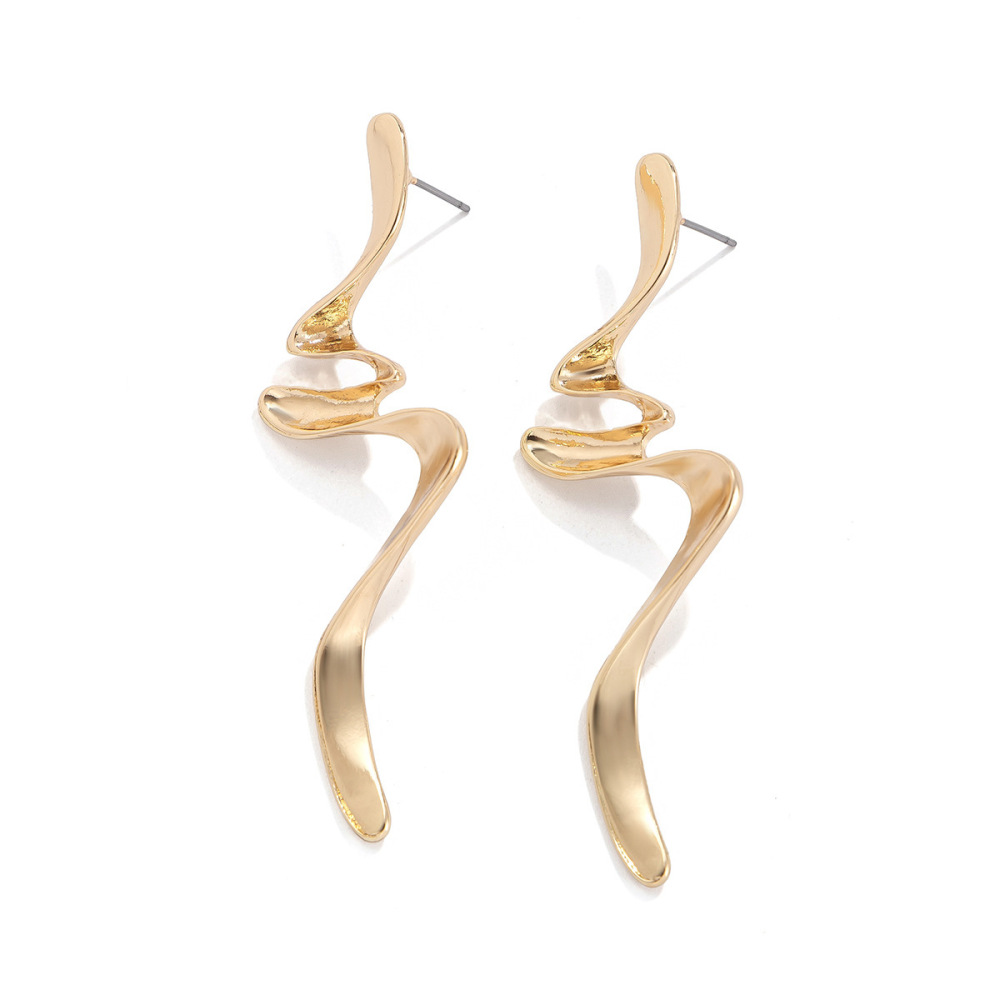 Exaggerated, irregularly twisted alloy earrings