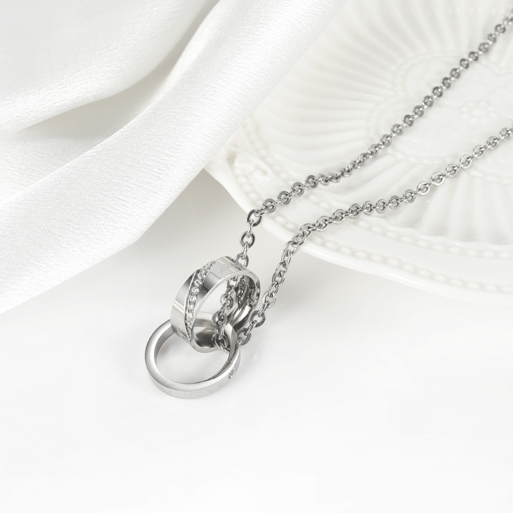 MYK3319-Stainless steel interlocking couple necklace