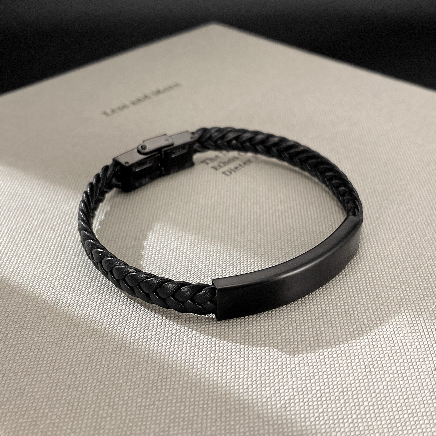MYK3328-Men's woven leather bracelet