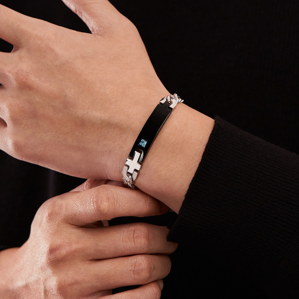 MYK3452-Stainless steel couple bracelets, smooth finish, can be engraved.
