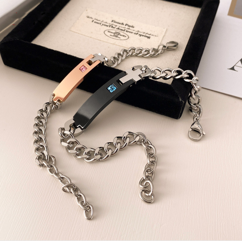 MYK3452-Stainless steel couple bracelets, smooth finish, can be engraved.