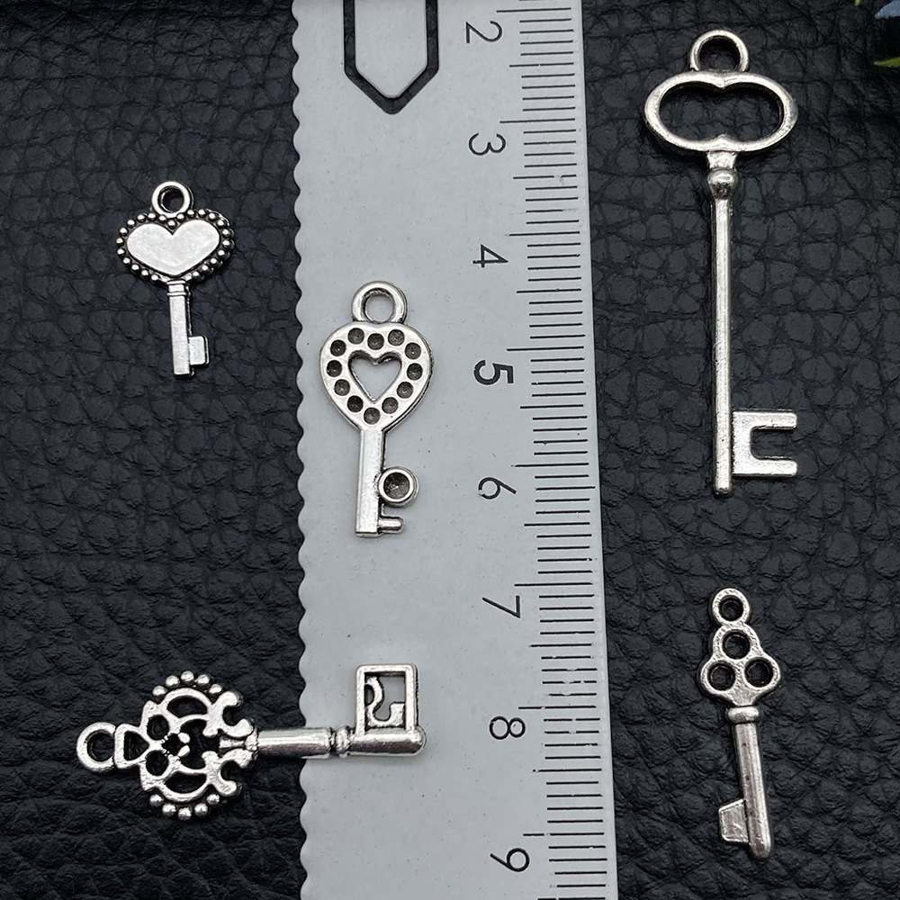 MYK3532-Mixed 22 styles of heart-shaped key alloy jewelry accessories