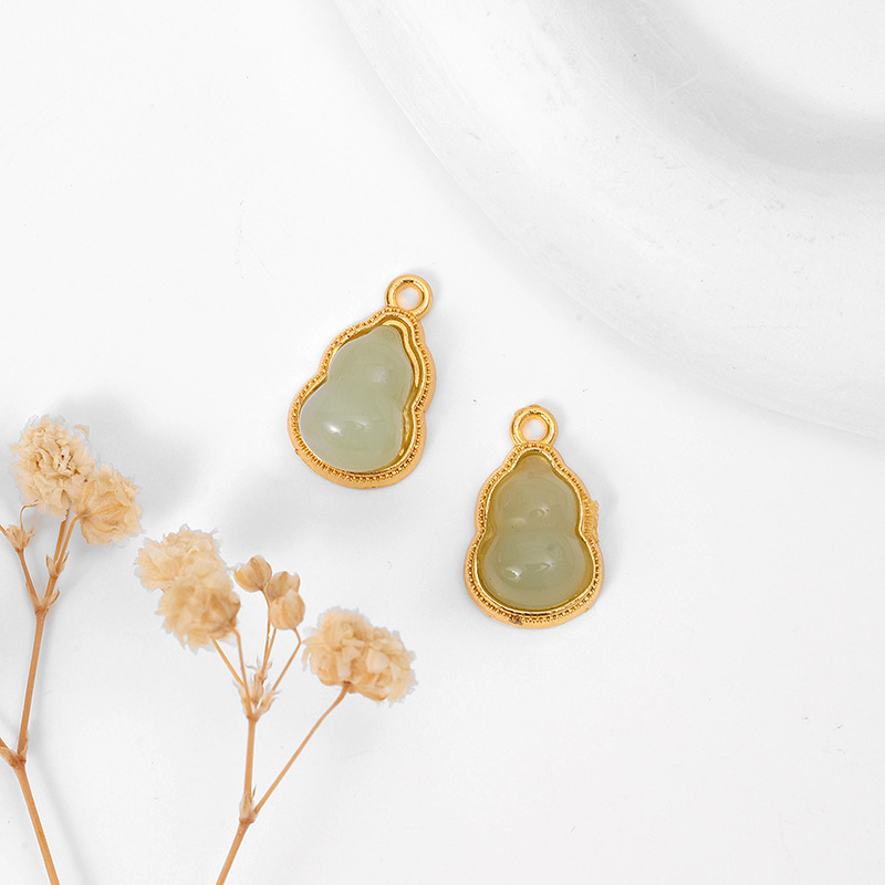 MYK3744-100 pieces/bag of green jade pendants, 18K gold DIY accessories