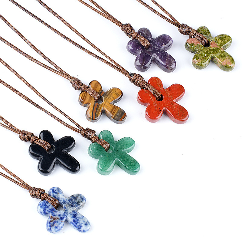 MYK4014-Natural stone five-petal flower necklace