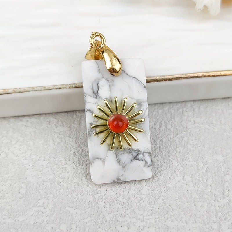 MYK4326-Peace Amulet natural crystal pendant
