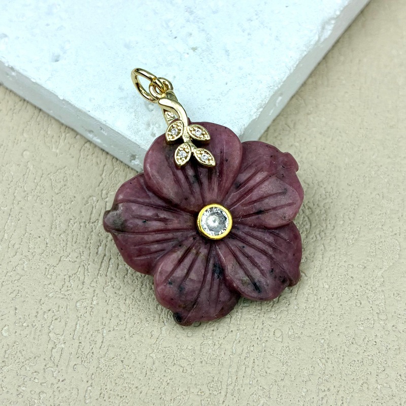 MYK4322-Natural stone crystal zircon hand-carved flower pendant