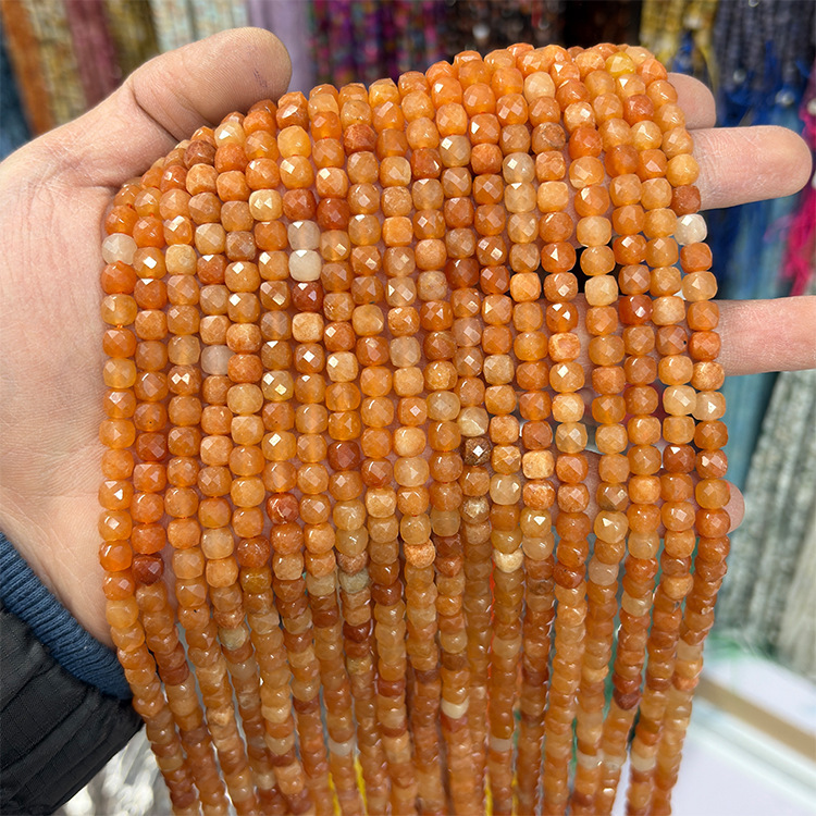 MYK5093-Natural Red Aventurine/Square Faceted Beads