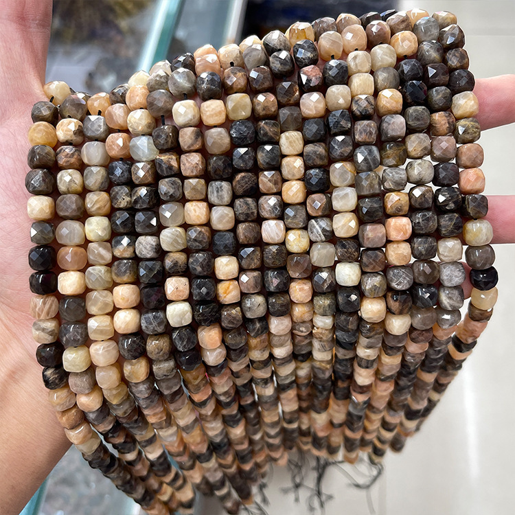 MYK5071-Natural Black Skeleton Sunstone / Square Faceted Beads