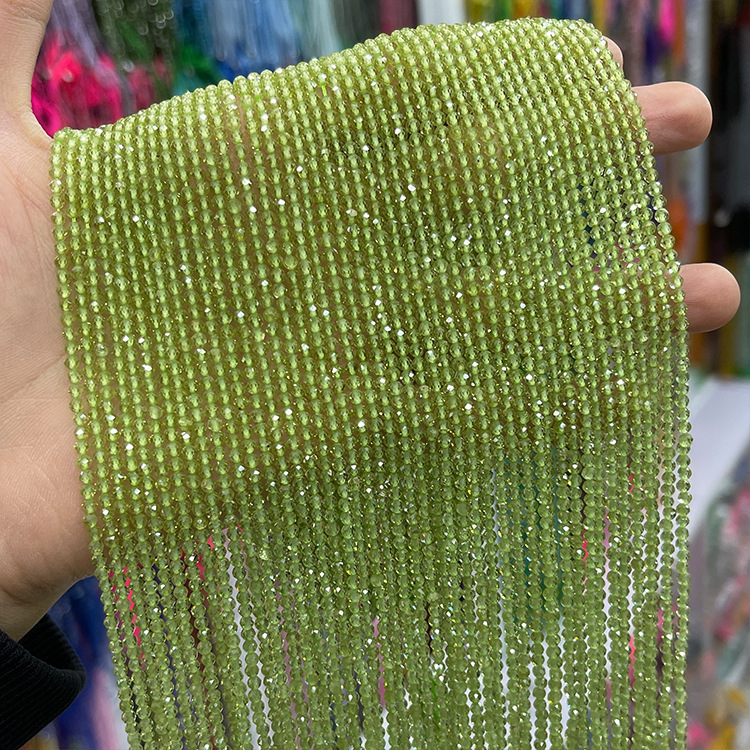 MYK5227-Natural AAA Peridot Faceted Beads