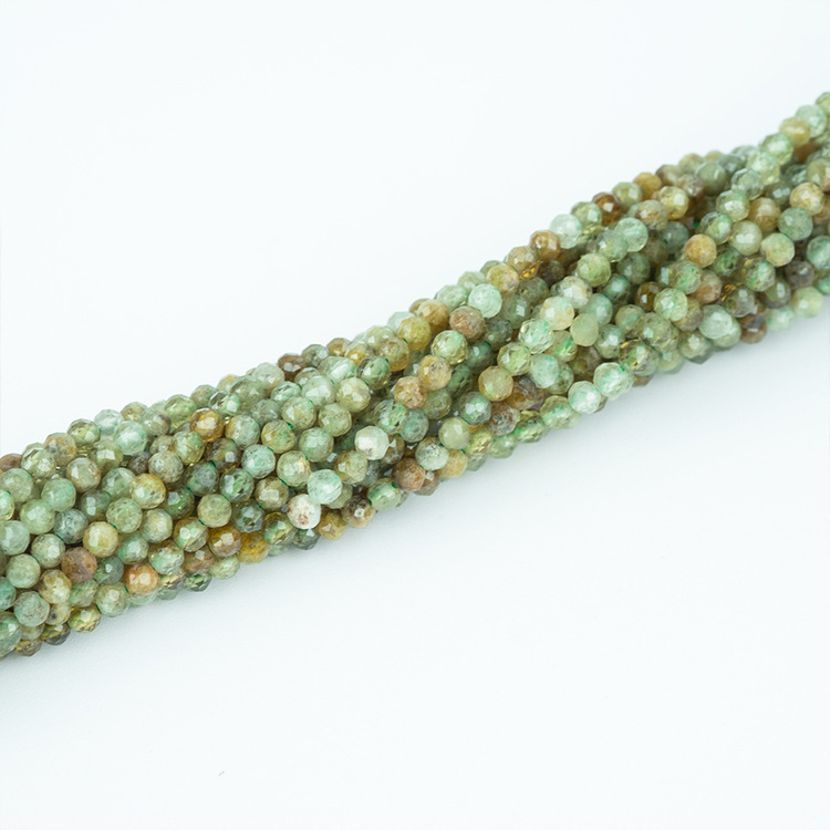 MYK5228-Natural Tsavorite (Green Garnet) / Faceted Beads