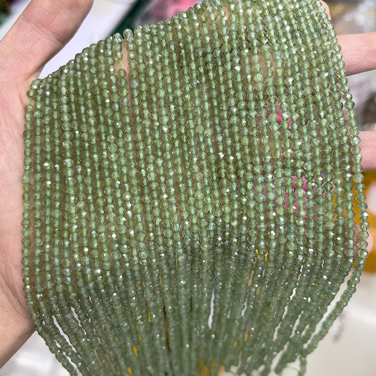 MYK5229-Natural Green Phosphorus Grey AAA/Faceted Beads