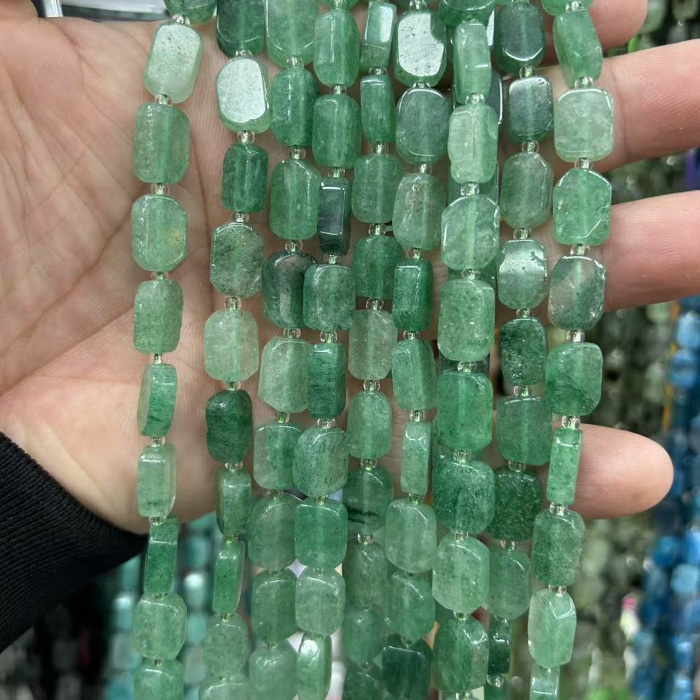 MYA3180--8*12mm Natural Green Strawberry Quartz Irregular Flat Rectangular Beads