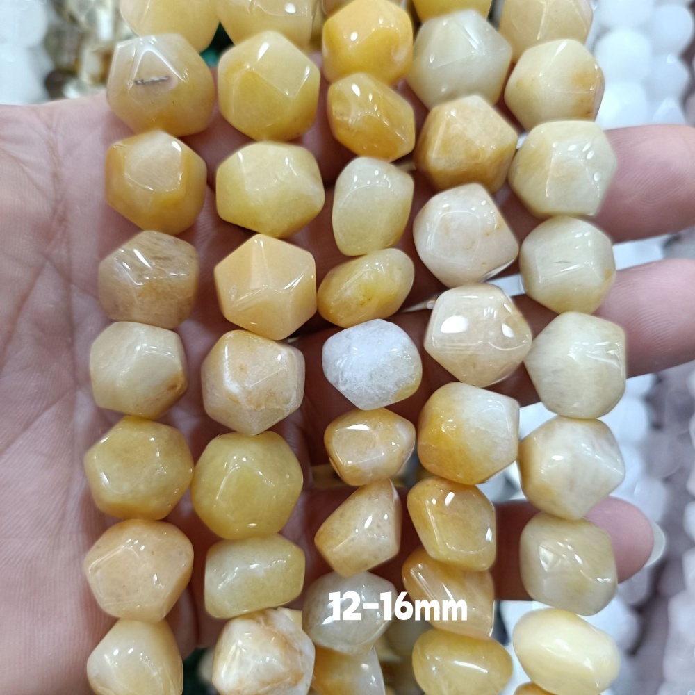 MYA3225--12-16mm irregularly shaped faceted topaz (loose beads)