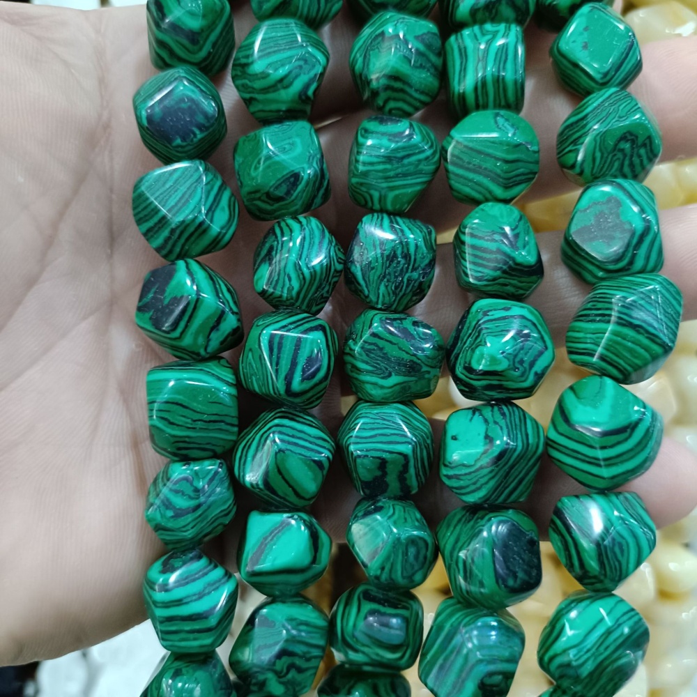 MYA3226--12-16mm irregularly shaped faceted square beads, imitation malachite (loose beads)