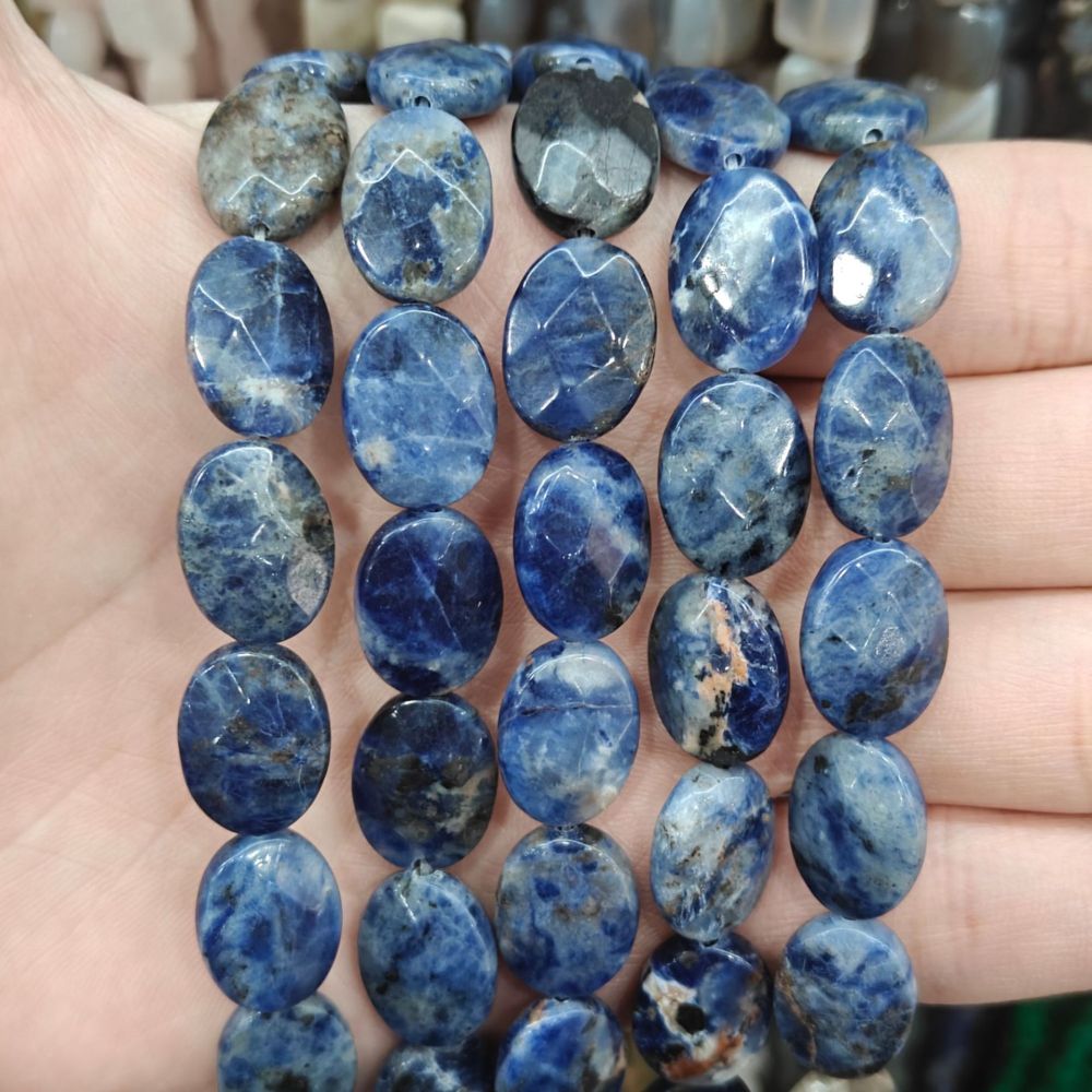MYA3200--12x16mm Natural Sodalite Oval Faceted Beads