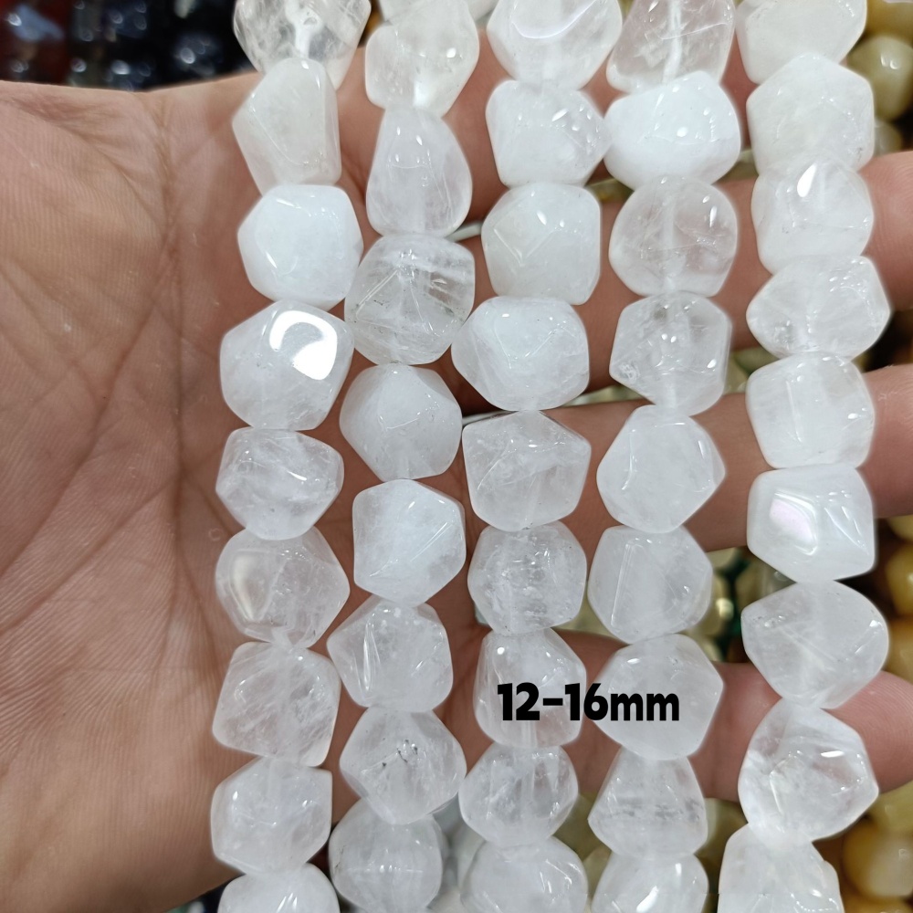 MYA3227--12-16mm irregularly shaped square-cut clear quartz (loose beads)