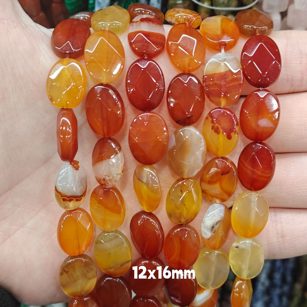 MYA3211--12x16mm Natural Red Agate Oval-Cut Beads
