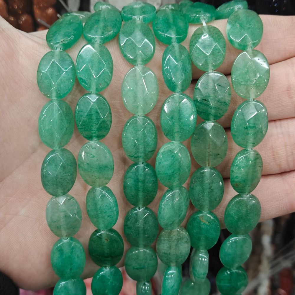 MYA3214--12x16mm Natural Green Aventurine Oval-Cut Beads