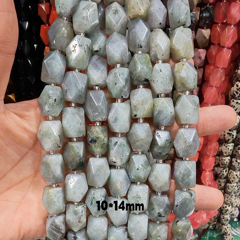 MYA3240--Natural labradorite octagonal cut beads