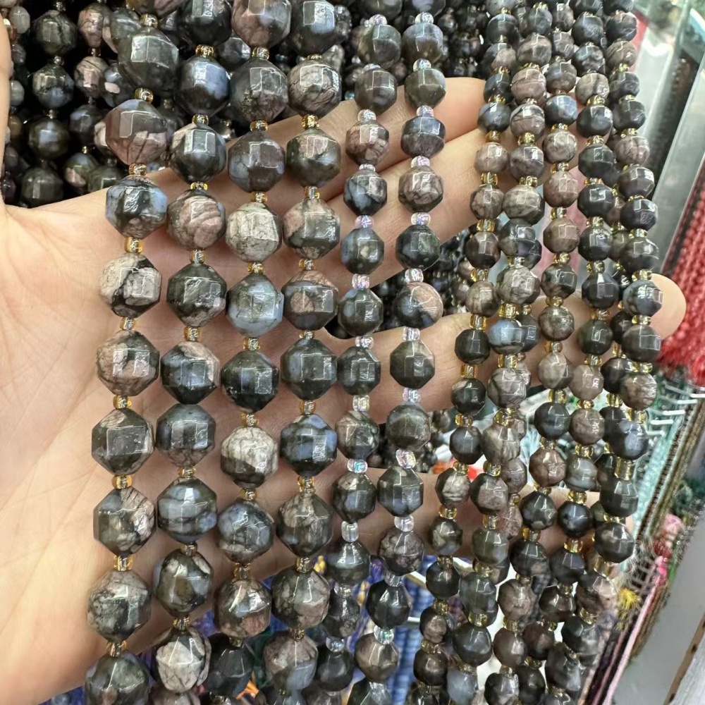 MYA3290--6-10mm Natural Maifan Stone Faceted Lantern Beads