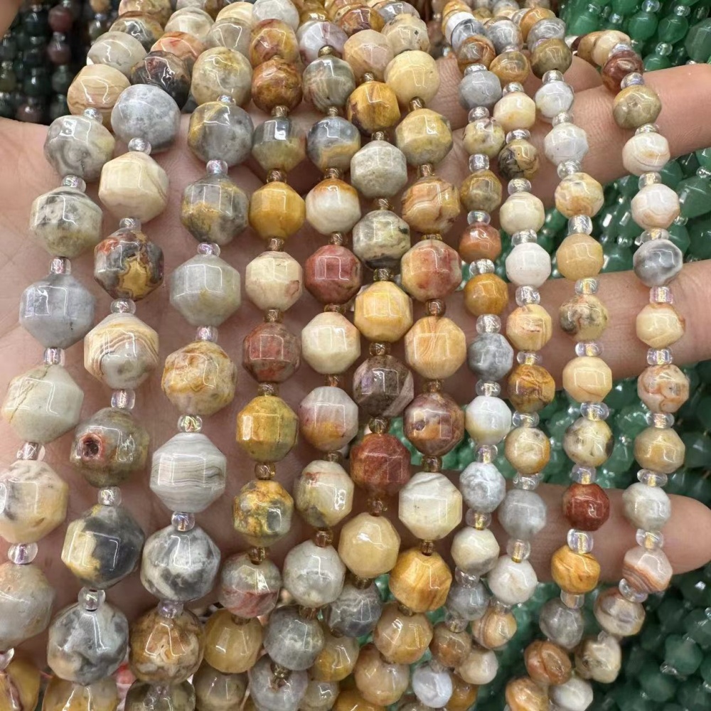 MYA3305--6-10mm Natural Crazy Agate Faceted Lantern Beads
