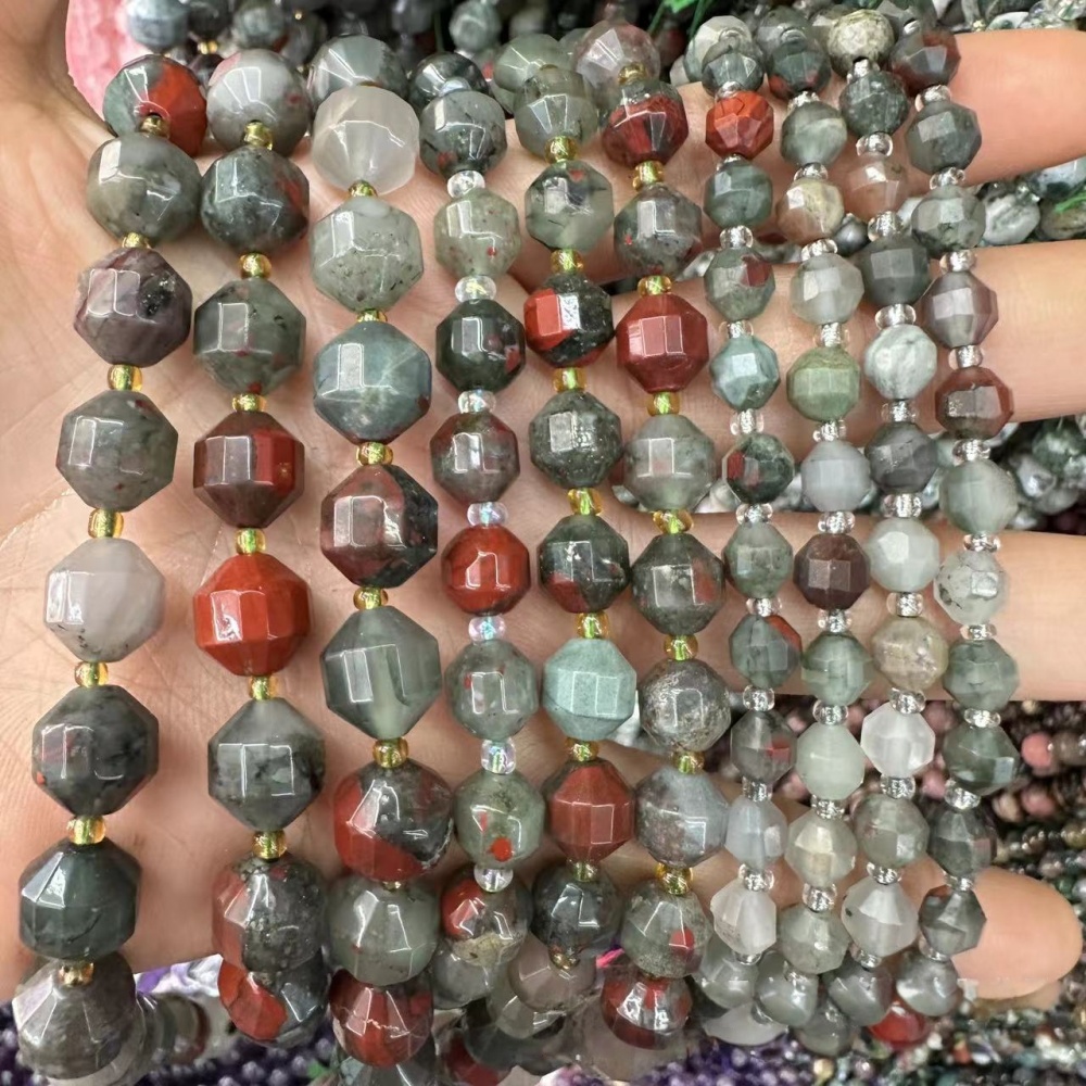 MYA3310--6-10mm Natural African Bloodstone Faceted Lantern Beads