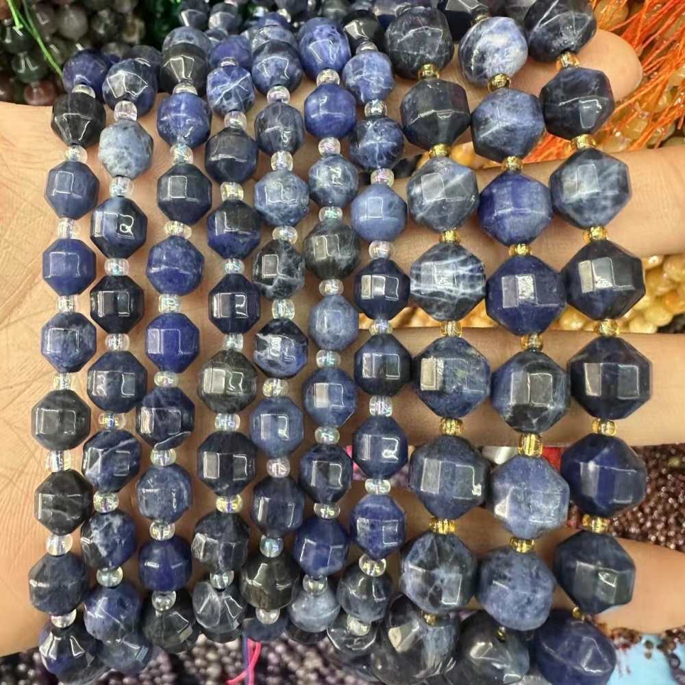 MYA3312--6-10mm Natural Sodalite Faceted Lantern Beads