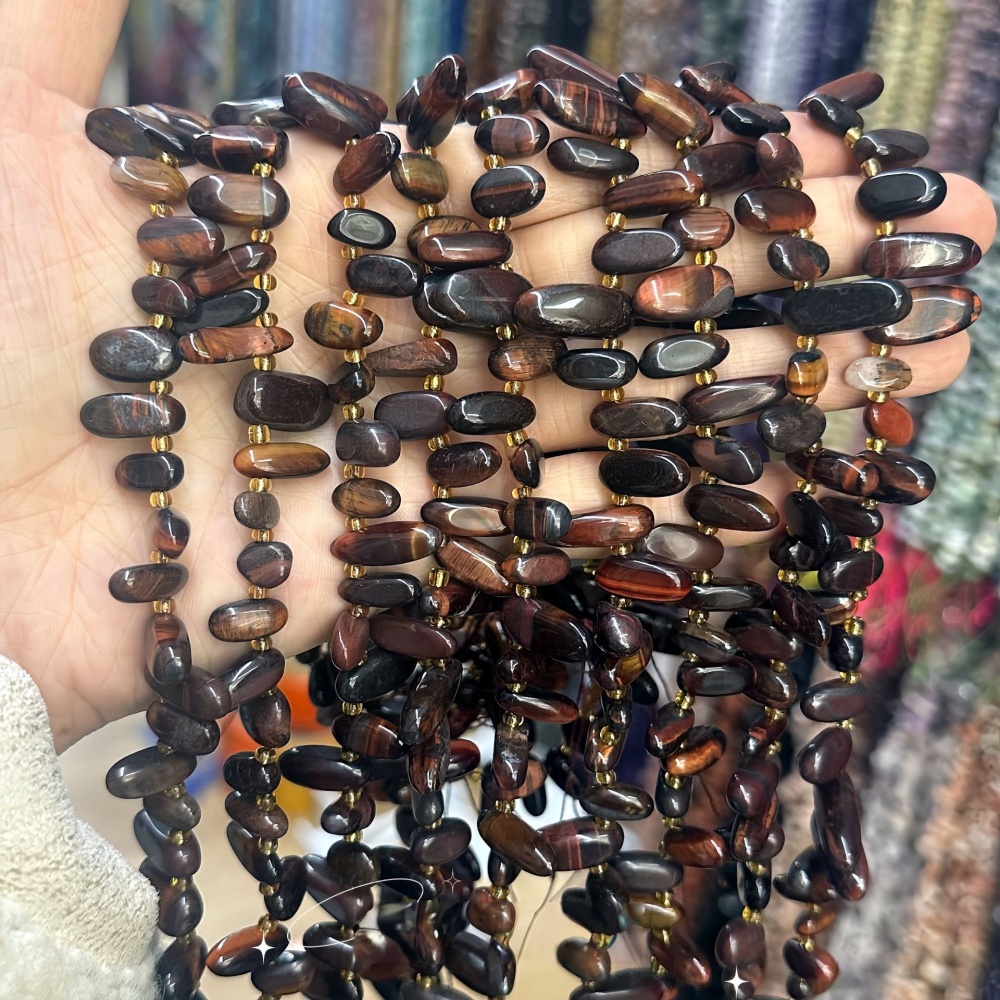 MYA3352--7-16mm Natural Red Tiger's Eye Teardrop-Shaped Long Tooth Beads
