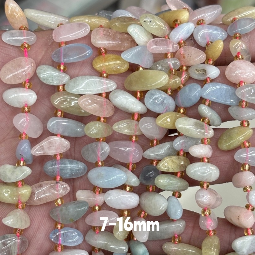 MYA3345--7-16mm Natural Morganite Teardrop-Shaped Tooth Beads