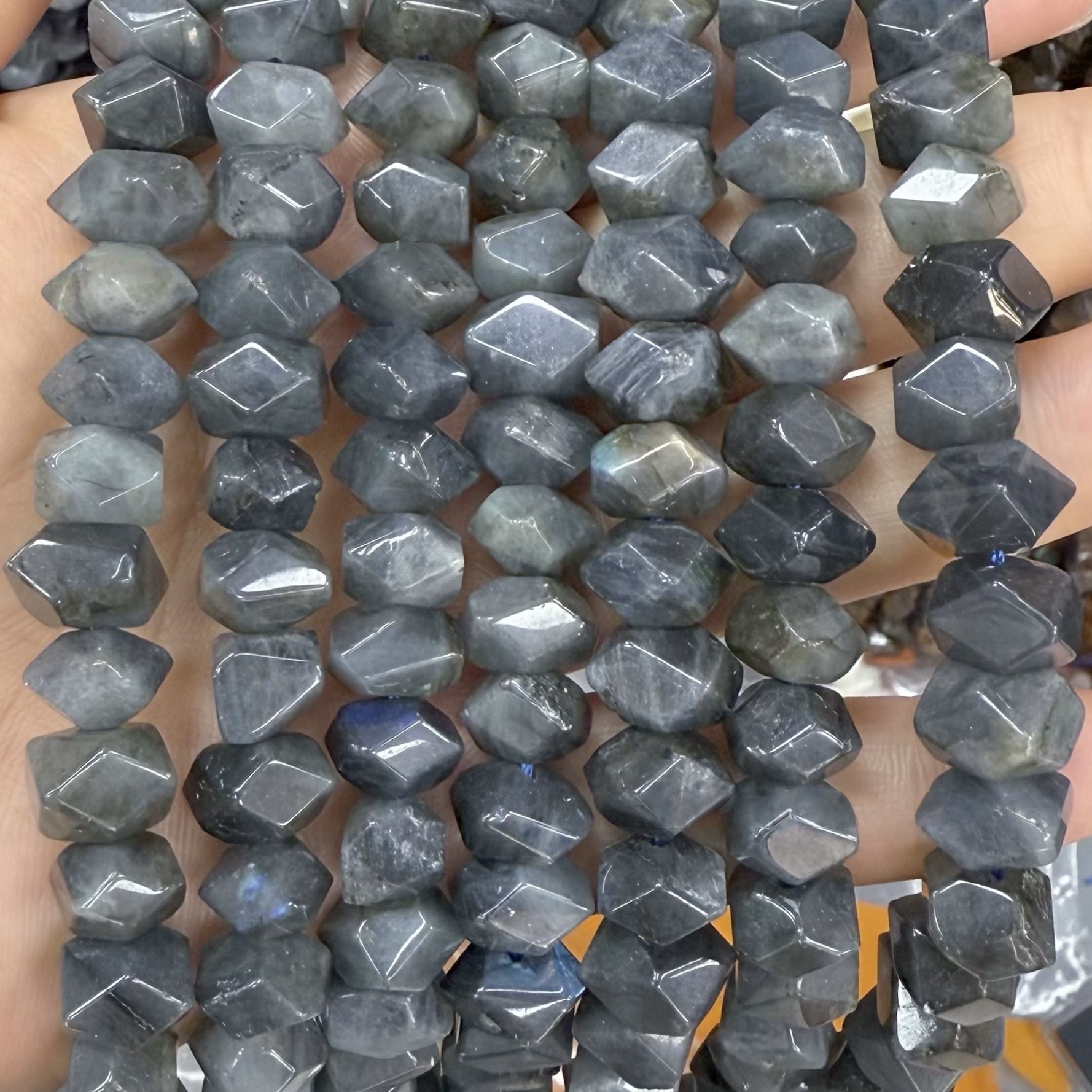 MYA3510--6*11mm Natural Labradorite Strike Corner Irregular Loose Beads