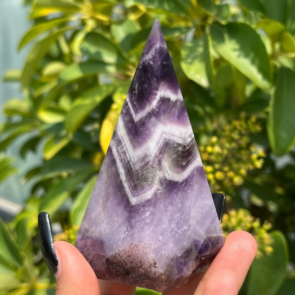 Natural Crystal Dreamy Amethyst Pyramid Home Decor