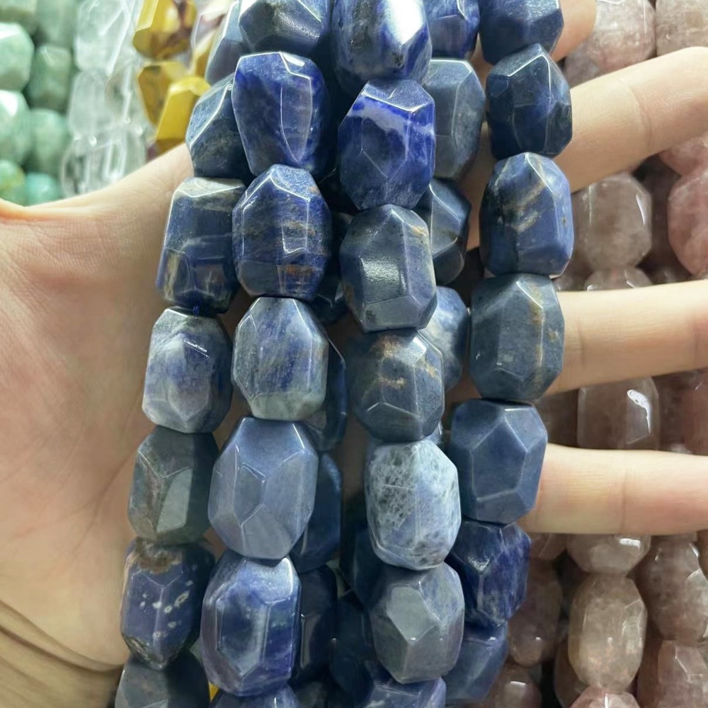 MYA3530--15x25mm Natural Sodalite Rough Stone, Faceted Irregular Shape Beads