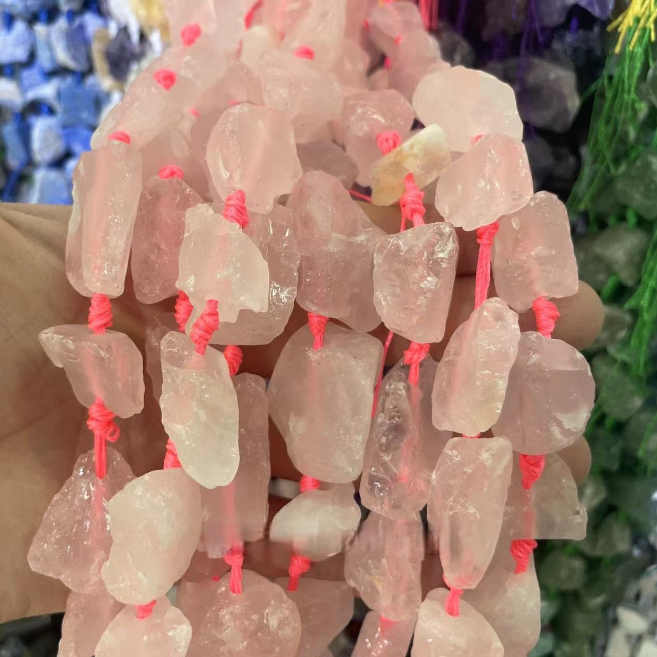 MYA3540--20x30mm Natural Rose Quartz Irregular Raw Beads