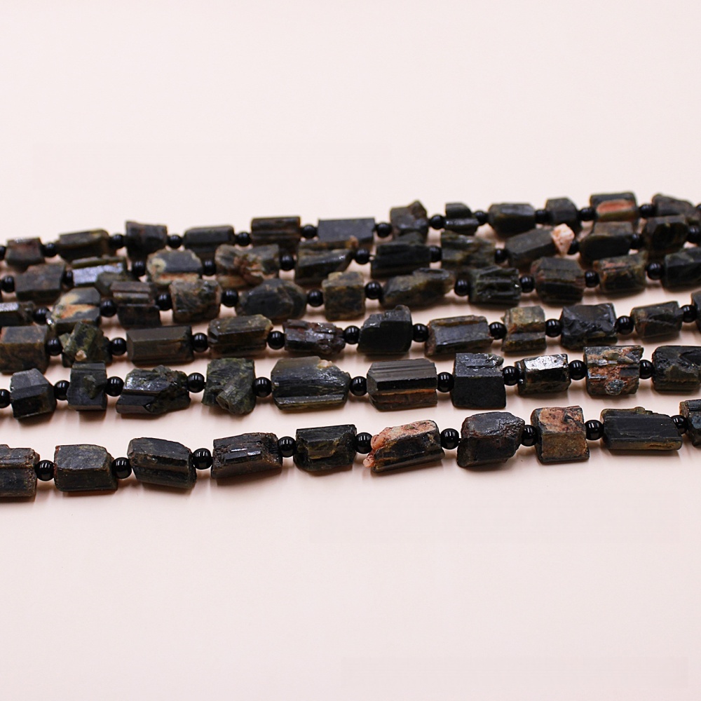 MYA3586--10x12mm Natural Raw Green Tourmaline Irregular Beads